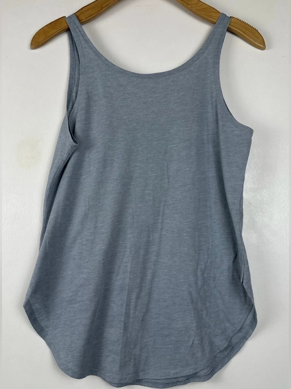 Fifth Sun Gym Cat Graphic Tank Top size Small Gray Athleisure Casual Tee Workout